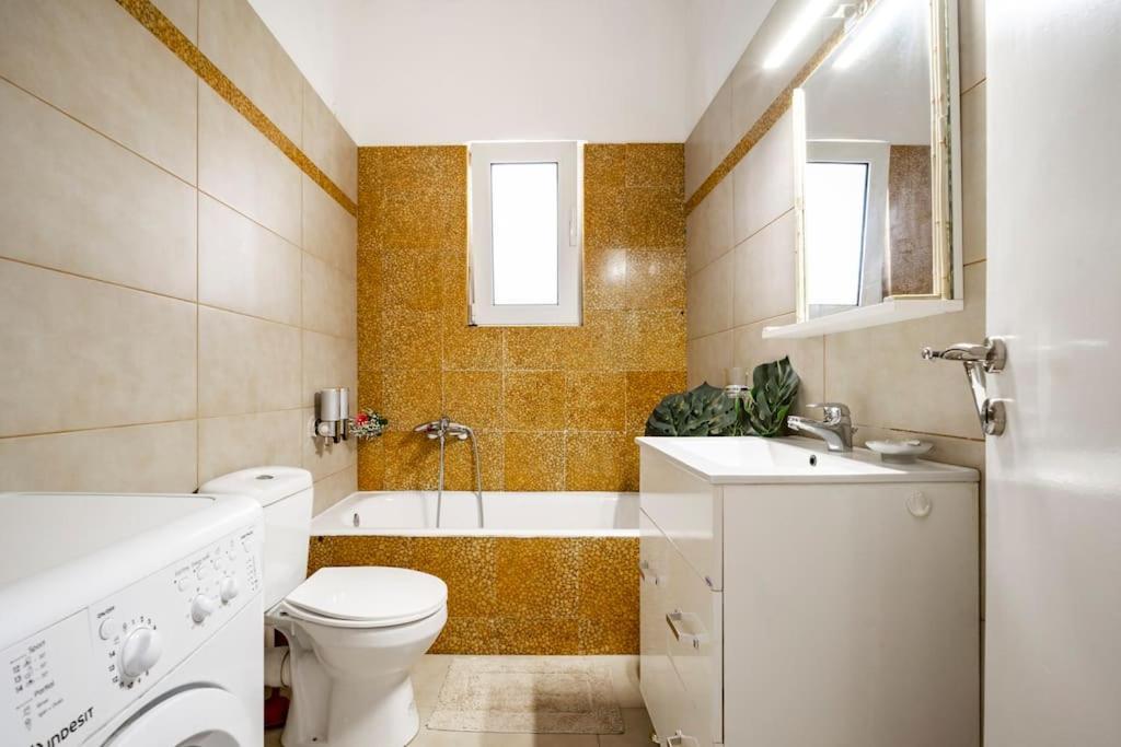 Athens Paradise Cozy 53 Sqm Apartament Near To Metro 외부 사진