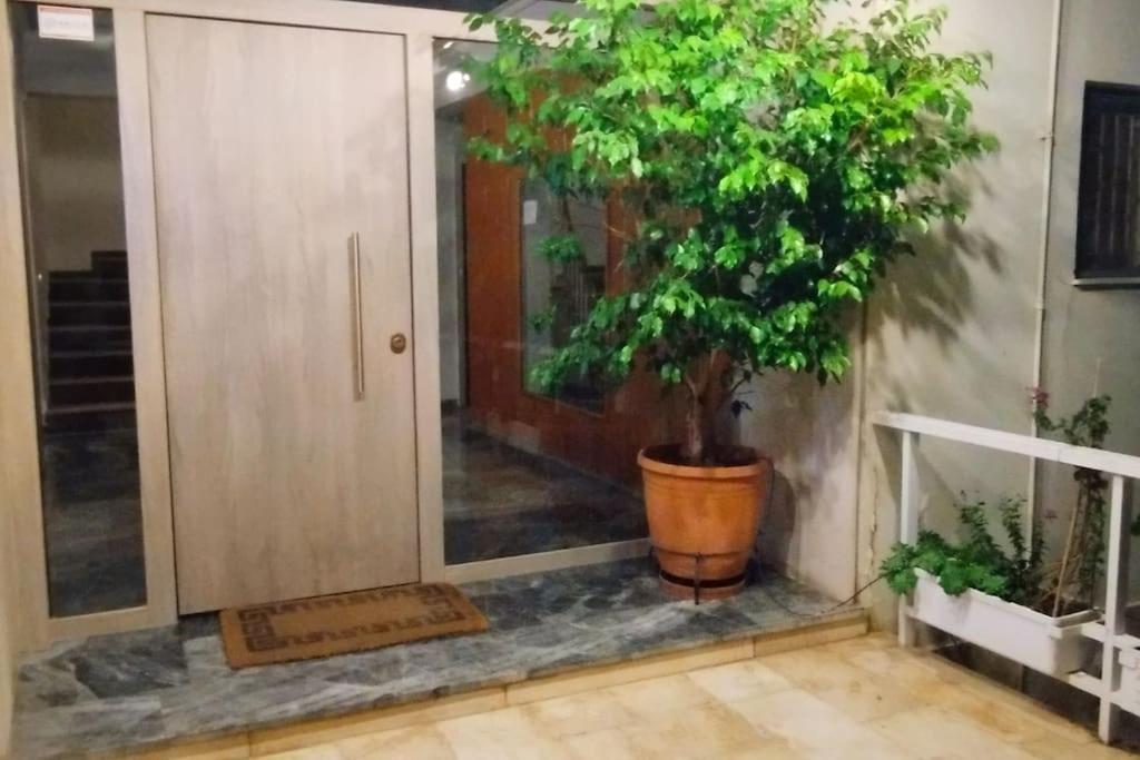 Athens Paradise Cozy 53 Sqm Apartament Near To Metro 외부 사진